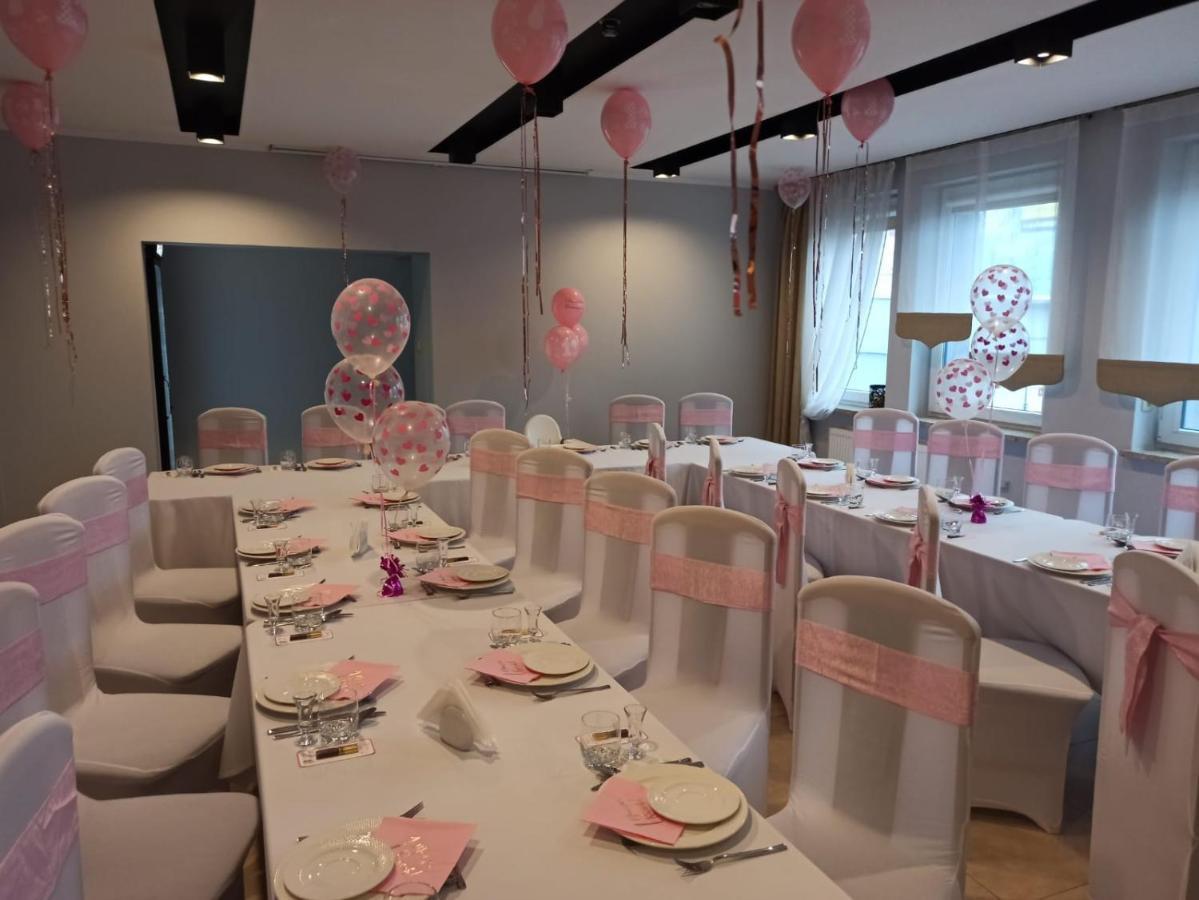 Carina Hotel Tczew Ngoại thất bức ảnh