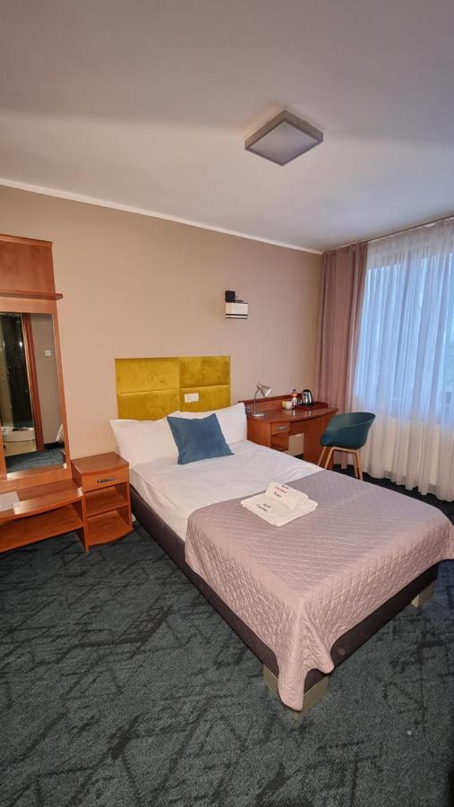 Carina Hotel Tczew Ngoại thất bức ảnh